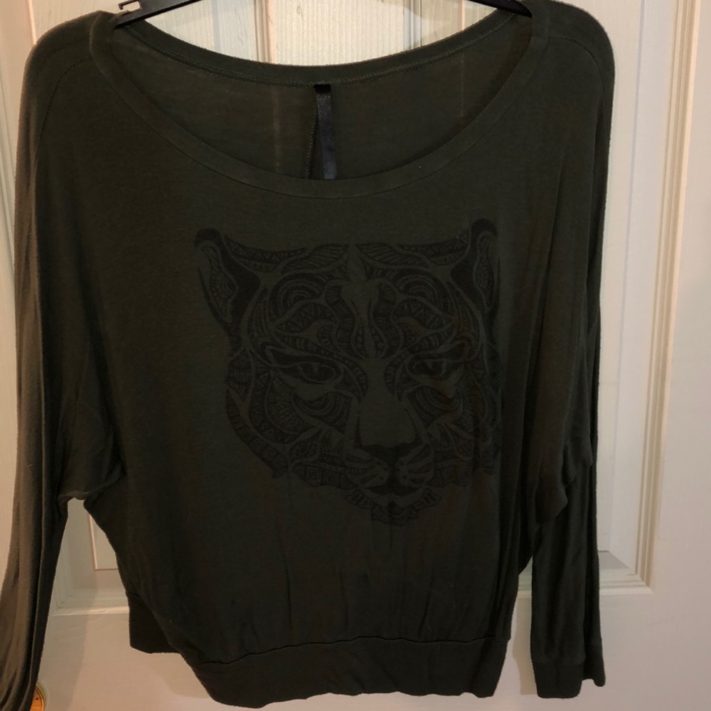 Long sleeve